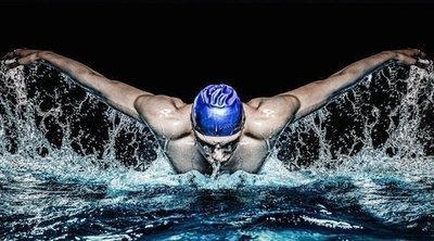 Natación: beneficios y por qué nunca debiste dejar de practicarla