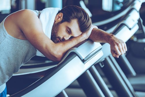 El ejercicio y una buena alimentación son necesarios para luchar contra la obesidad.